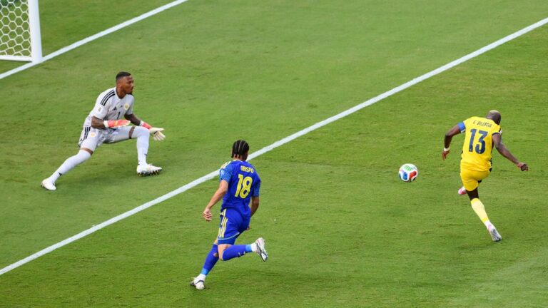 Skóre Ekvádor verzus Curacao LIVE, Majstrovstvá sveta vo futbale 2026: ECU 0 – 0 CUR; Skorú strelu Ennera Valenciu zachránil Room