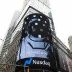 SpaceX IPO debutuje na amerických trhoch, Musk sa stáva prvým biliónom na svete | Správy o finančných trhoch