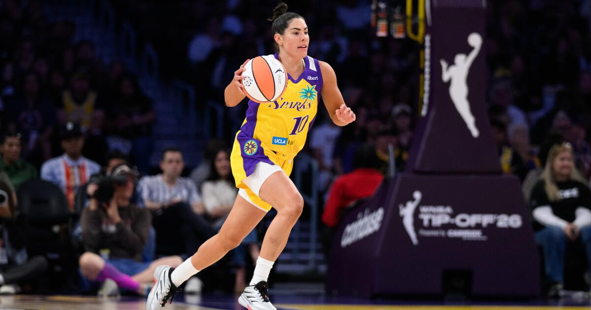 Sparks chráni Kelsey Plum, aby premeškala čas so zranením ľavej nohy