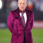 Spolumajiteľ West Hamu David Sullivan bol obvinený zo zneužívania niekoľkých žien a ich obeťou na sex.