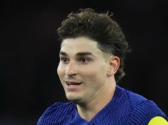 Správy Arsenalu: Plán odvety PSG sa formuje, keď sa Julian Alvarez rozhoduje o budúcnosti Julian Alvarez z Atlética Madrid