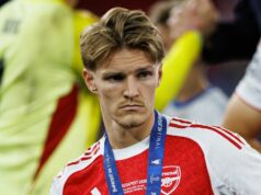 Správy z Arsenalu: Teória ‚Mad‘ Martina Odegaarda sa objavuje, keď hviezdne kvapky Gunners naznačujú budúcnosť Martin Odegaard sa pozerá po finále Ligy majstrov