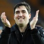 Andoni Iraola dohliada na novú éru v Liverpoole, no inšpiráciu hľadá v minulosti