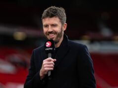 Správy z Man Utd: Prestupový nájazd vo výške 80 miliónov libier na konkurenčný klub je naplánovaný, keďže budúcnosť anglickej hviezdy je na pochybách Michael Carrick sa chystá prepadnúť dva súperiace kluby