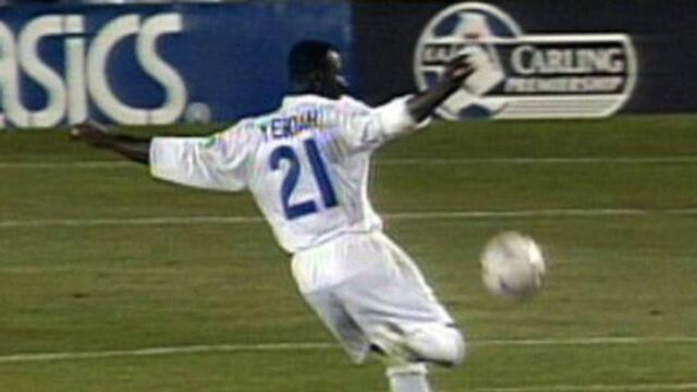 Strelil som najikonickejší gól v Premier League proti Liverpoolu a Tony Yeboah rozpútal proti Liverpoolu pre Leeds bleskový volej, na ktorý futbaloví fanúšikovia nikdy nezabudnú