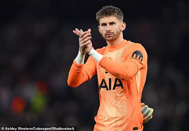 Juventus potvrdil záujem o brankára Tottenhamu Guglielma Vicaria