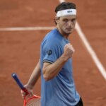 24. mája 2026; Paríž, Francúzsko; Taylor Fritz zo Spojených štátov reaguje vo svojom zápase prvého kola proti Nisheshovi Basavareddymu zo Spojených štátov v prvý deň na Stade Roland Garros. Povinný kredit: Susan Mullane-Imagn Images