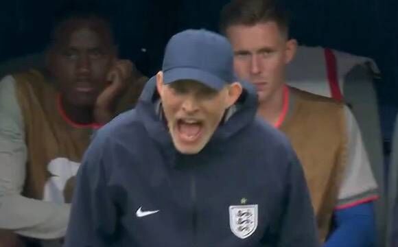 Thomas Tuchel si strihne nahnevanú postavu s Djedom Spenceom