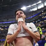 Declan Rice musel byť nahradený Thomasom Tuchelom v úvodnom zápase Anglicka na majstrovstvách sveta