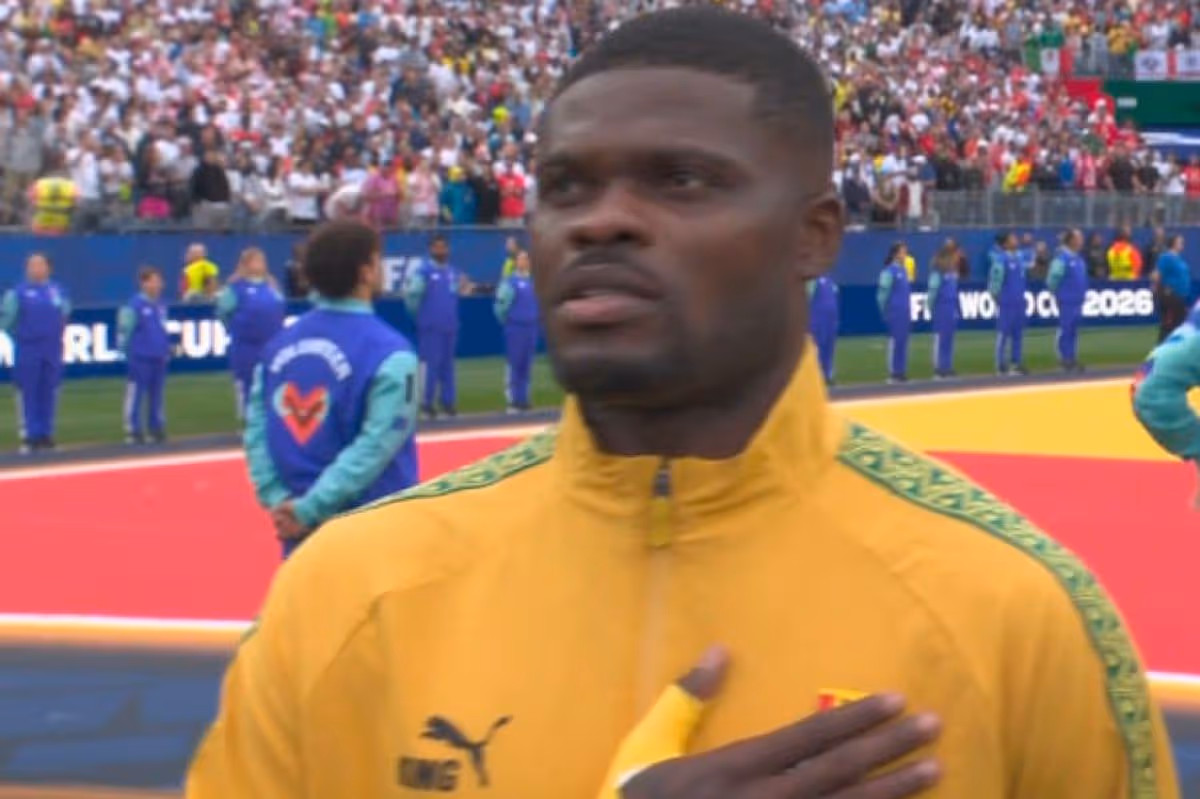 Thomas Partey je v tíme Ghany proti Anglicku