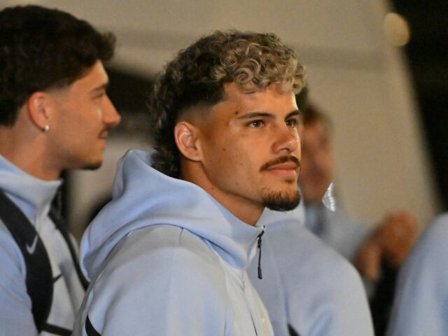 Tím Uruguaja pristál v USA po meškaní letu pred otvorením Tím Uruguaja pristál v USA po meškaní letu pred otvorením majstrovstiev sveta | Majstrovstvá sveta 2026