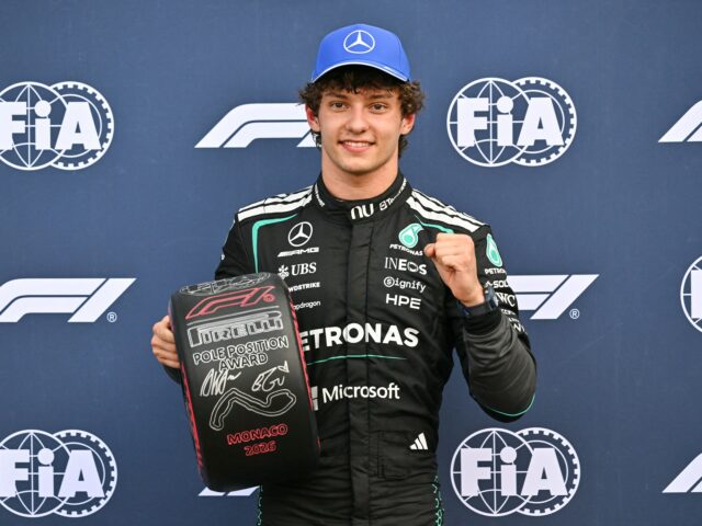 Tínedžer Antonelli uchmatol Monacký stĺp 'čarovným kolom' pre Mercedes | Tínedžer Antonelli uchmatol Monacký stĺp 'čarovným kolom' pre Mercedes | Motoristický šport