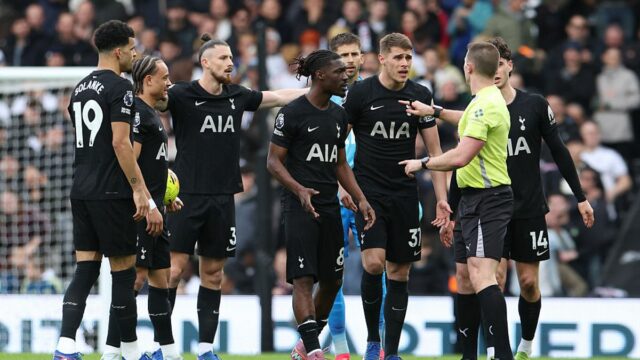 Tottenham brutálne prekopal 30 miliónov libier, keď bolo v zozname Tottenham Hotspur potvrdil, že Yves Bissouma toto leto klub opustí,