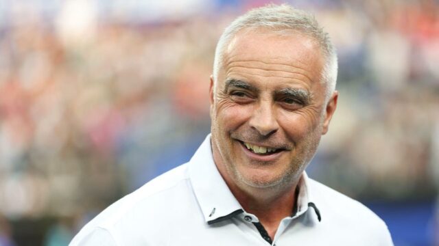 Tréner Nového Zélandu Darren Bazeley chváli All Whites po remíze Tréner Nového Zélandu Darren Bazeley chváli All Whites po remíze 2:2 s Iránom