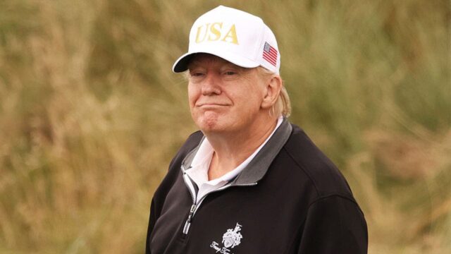 Trump chváli rozhodnutie USGA o vrátení golfovej loptičky Trump chváli rozhodnutie USGA o vrátení golfovej loptičky