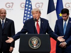 Trump sleduje podpísanie „mierovej dohody“ medzi USA a Iránom | Al-Džazíra Trump sleduje podpísanie „mierovej dohody“ medzi USA a Iránom | Al-Džazíra