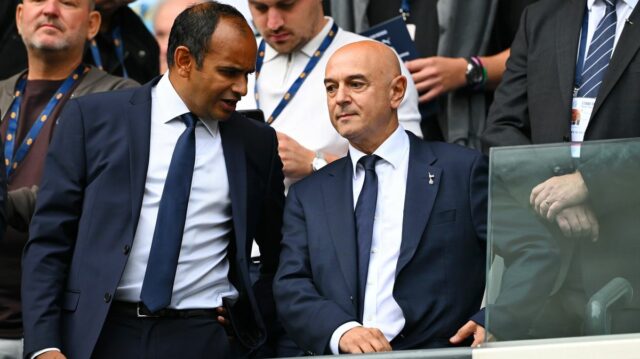 Vinai Venkatesham, generálny riaditeľ Tottenham Hotspur, priviedol bývalého člena svojho tímu do Arsenalu