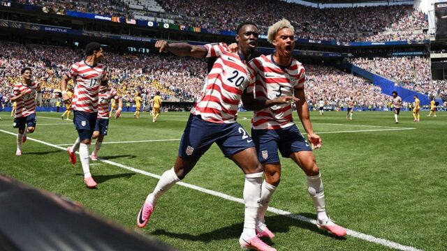 USMNT sa ujal vedenia na majstrovstvách sveta po vlastnom góle Austrálie v Seattli
