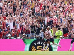 USMNT si vybojovalo prvé miesto v skupine D a získalo priaznivý žreb Svetového pohára USMNT si vybojovalo prvé miesto v skupine D a získalo priaznivý žreb Svetového pohára