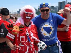 Úvod majstrovstiev sveta v Kanade rozdelil bosnianskych fanúšikov medzi dve „domáce krajiny“ | Majstrovstvá sveta 2026 Úvod majstrovstiev sveta v Kanade rozdelil bosnianskych fanúšikov medzi dve „domáce krajiny“ | Majstrovstvá sveta 2026
