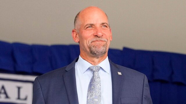 Veľký MLB John Smoltz hovorí, že systém ABS na plný úväzok by bol pre baseball zlý
