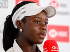 Victoria Mboko posiela správu po zranení vo Wimbledone Victoria Mboko posiela správu po zranení vo Wimbledone