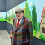 Vo veku 88 rokov zomrel známy britský umelec David Hockney Správy o umení a kultúre
