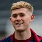 Lewis Hall z Newcastlu United