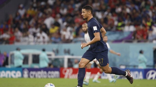 William Saliba sa hodil na záverečné priateľské stretnutie, v cieli otváracieho zápasu na majstrovstvách sveta vo Francúzsku
