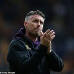 Wolves urobili šokujúce rozhodnutie vyhodiť Roba Edwardsa a nahradiť ho Cesarom Peixotom