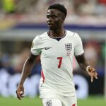 Bukayo Saka zmeškal anglický tréning, pretože má individuálny program pre následky zranenia Achillovej šlachy