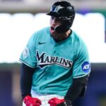 Zranená škótska hviezda hodí prvý nadhoz pre Marlins uprostred škótskeho prevzatia fanúšikov v Miami