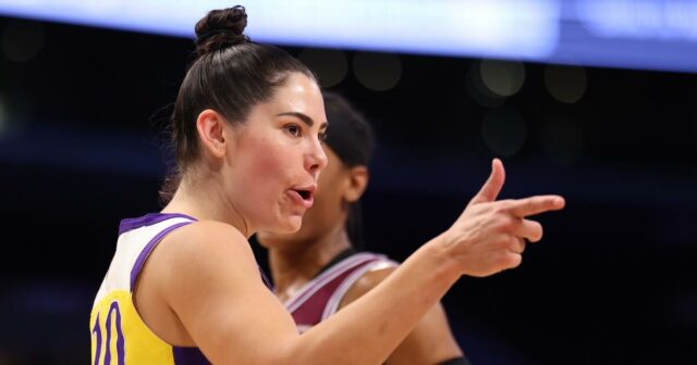 zranený Kelsey Plum sa pravdepodobne vráti na ďalší zápas Sparksa
