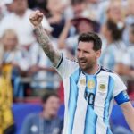 Futbal vo futbale – Majstrovstvá sveta vo futbale 2026 – Skupina J – Argentína v. Alžírsko – štadión Kansas City, Kansas City, Missouri, USA – 16. júna 2026 Argentínčan Lionel Messi oslavuje svoj prvý gól IMAGN IMAGES prostredníctvom agentúry Reuters/Jay Biggerstaff