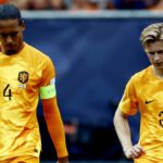 Virgil van Dijk a Frenkie de Jong boli skľúčení