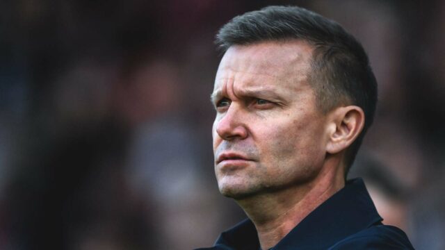 „Dajte si trochu triedy“ – bývalý futbalový profesionál, na ktorého hlavný tréner Kanady Jesse Marsch nezapôsobil
