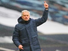 „Myslel som si, že som mŕtvy“ – bývalý útočník Tottenhamu rozpráva nezvyčajný príbeh Josého Mourinha „Myslel som si, že som mŕtvy“ – bývalý útočník Tottenhamu rozpráva nezvyčajný príbeh Josého Mourinha