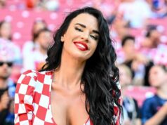 „Najsexi fanúšička majstrovstiev sveta“ ponúka fanúšikom Anglicka pochúťku z majstrovstiev sveta len za 24 libier Ivana Knoll zložila sľub fanúšikom Anglicka