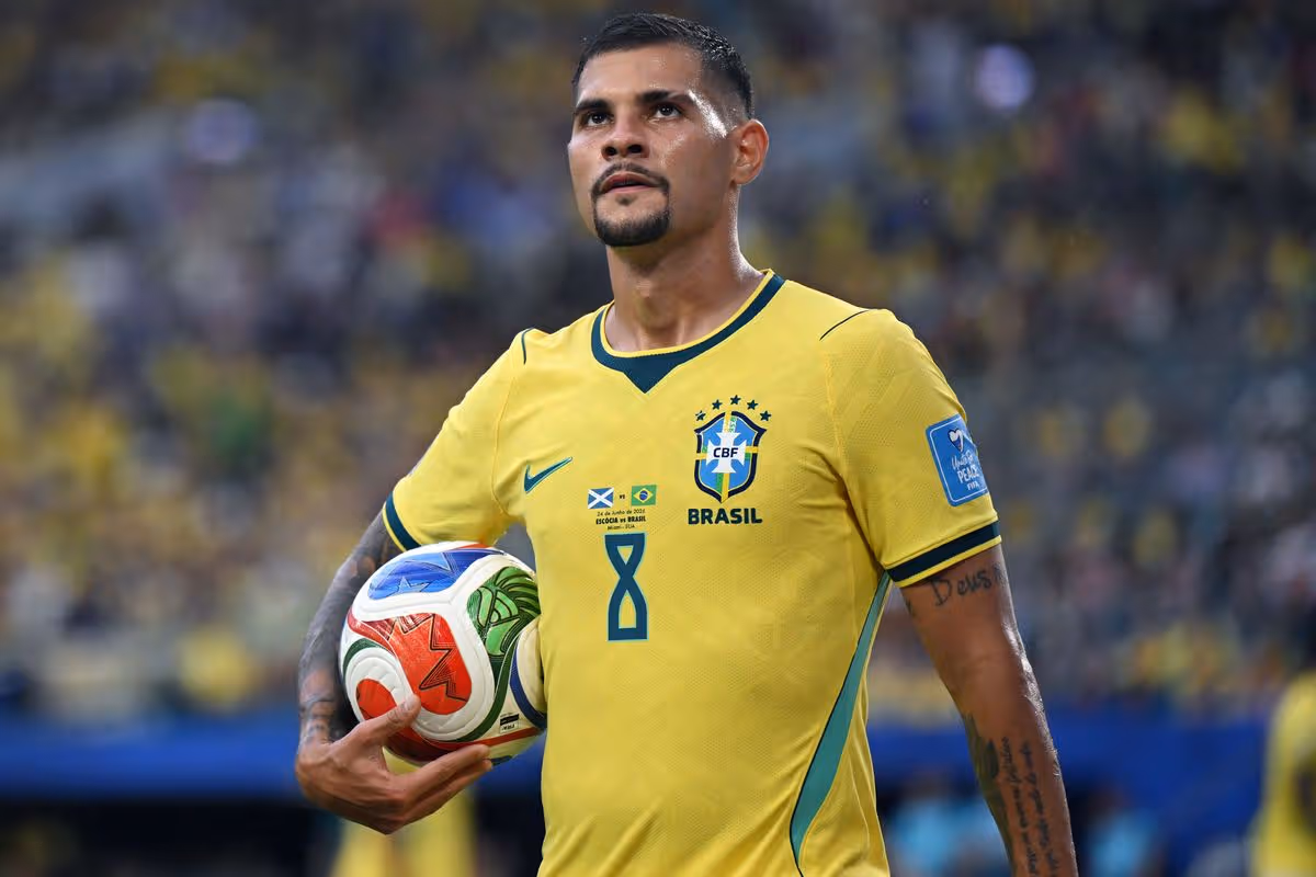 Bruno Guimaraes počas zápasu Brazílie na Majstrovstvách sveta vo futbale 2026
