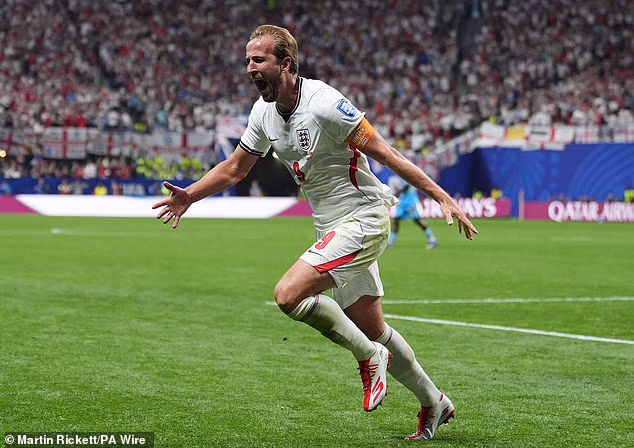 Harry Kane zachránil Anglicko z pokraja vypadnutia na majstrovstvách sveta skvelým oneskorením