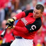 Anthony Rizzo netopiere na domácej pôde počas Home Run Derby v Cincinnati.