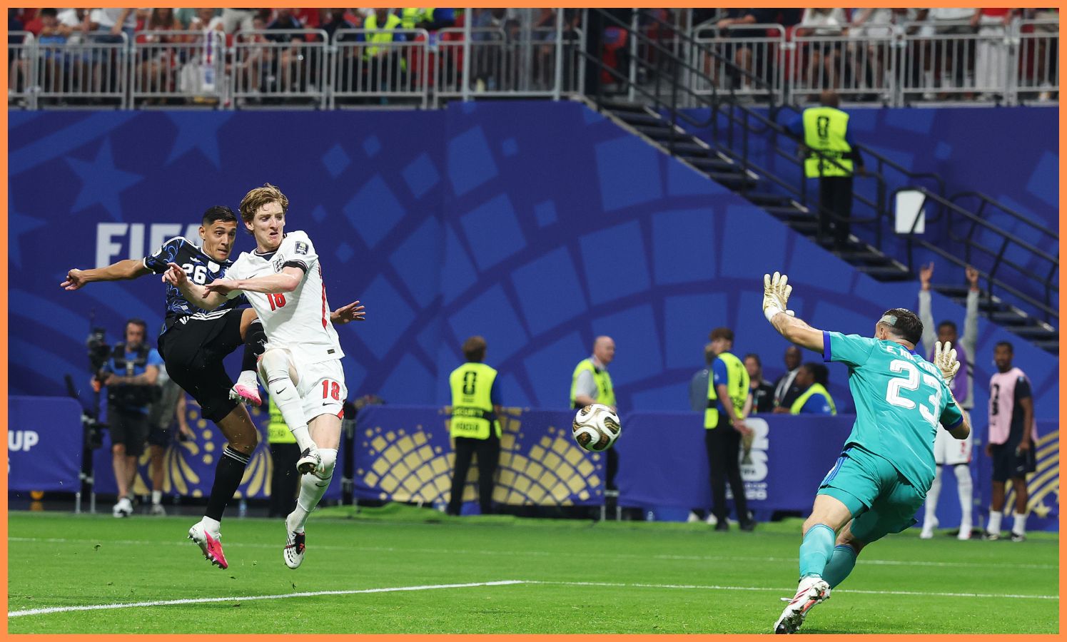 Anthony Gordon skóroval za Anglicko proti Argentíne