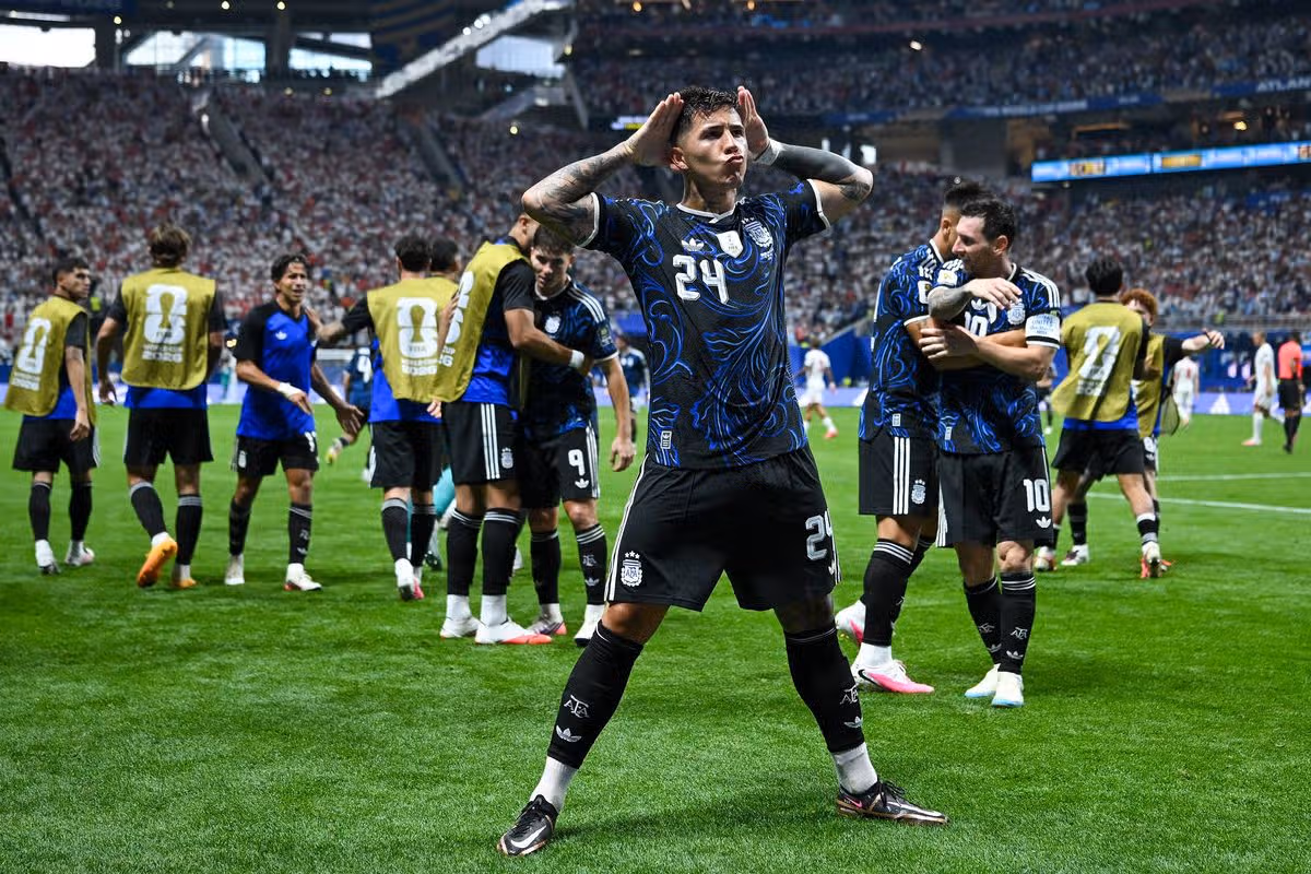 Jeho klub z Premier League príspevok zmazal