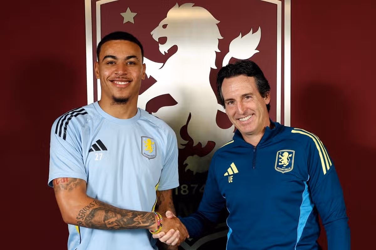 Morgan Rogers z Aston Villy zostáva vysoko na letnom zozname želaní Arsenalu