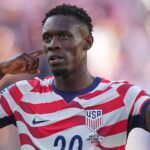 Balogun svieti a vidí červenú, keď im USA zobrali talizman