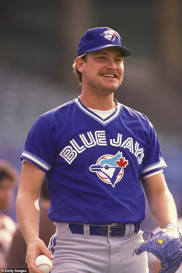 Toronto Blue Jays oznámilo smrť bývalého nadhadzovača Duana Warda vo veku 62 rokov
