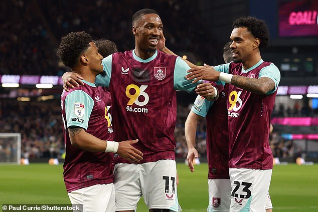 Brentford sa dohodol s Burnley na zmluve za 17 miliónov libier za podpísanie krídelníka Jaidona Anthonyho