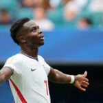 Bukayo Saka hetrikom, keď Anglicko porazilo Francúzsko v divokom zápase o tretie miesto