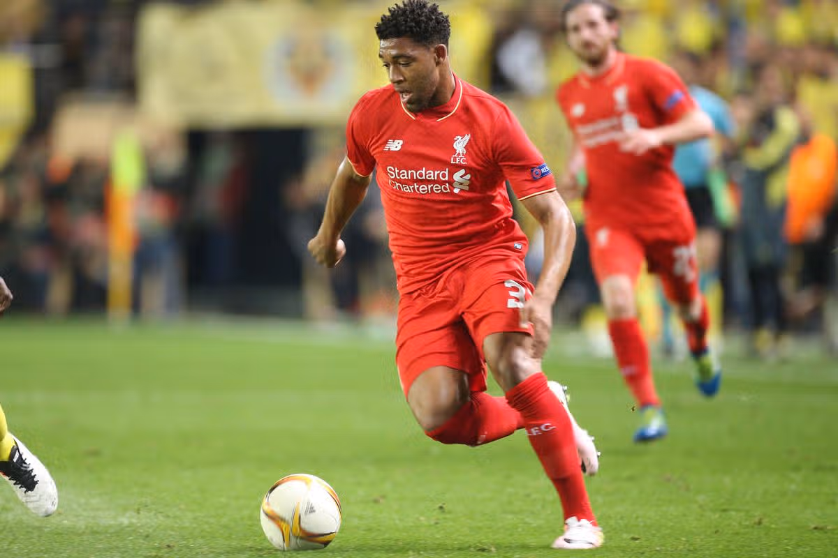Futbalista absolvoval 41 zápasov za tím Anfield pred pôsobením v Derby County, Birmingham City a AFC Bournemouth.