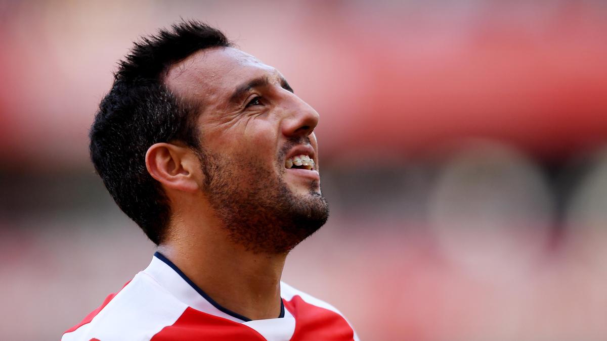 Bývalý stredopoliar španielskeho Arsenalu Santi Cazorla končí